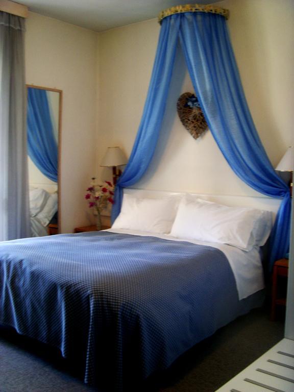 Hotel Post แบร์กาโม ภายนอก รูปภาพ